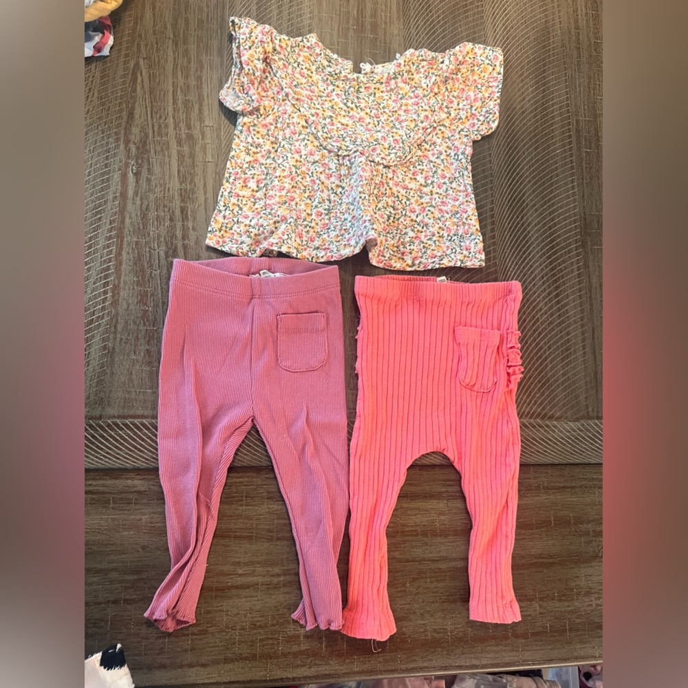 Jessica simpson baby girl 6M outfit